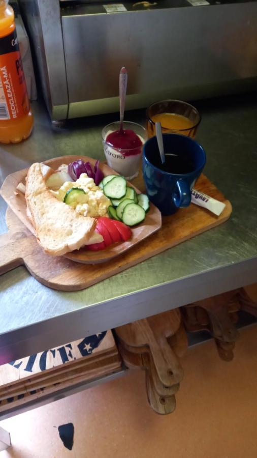 Artmotel & Bistro Hateg Luaran gambar
