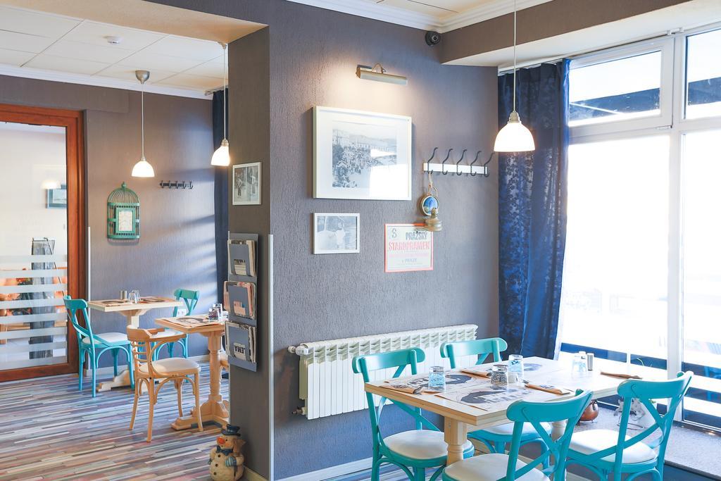 Artmotel & Bistro Hateg Luaran gambar